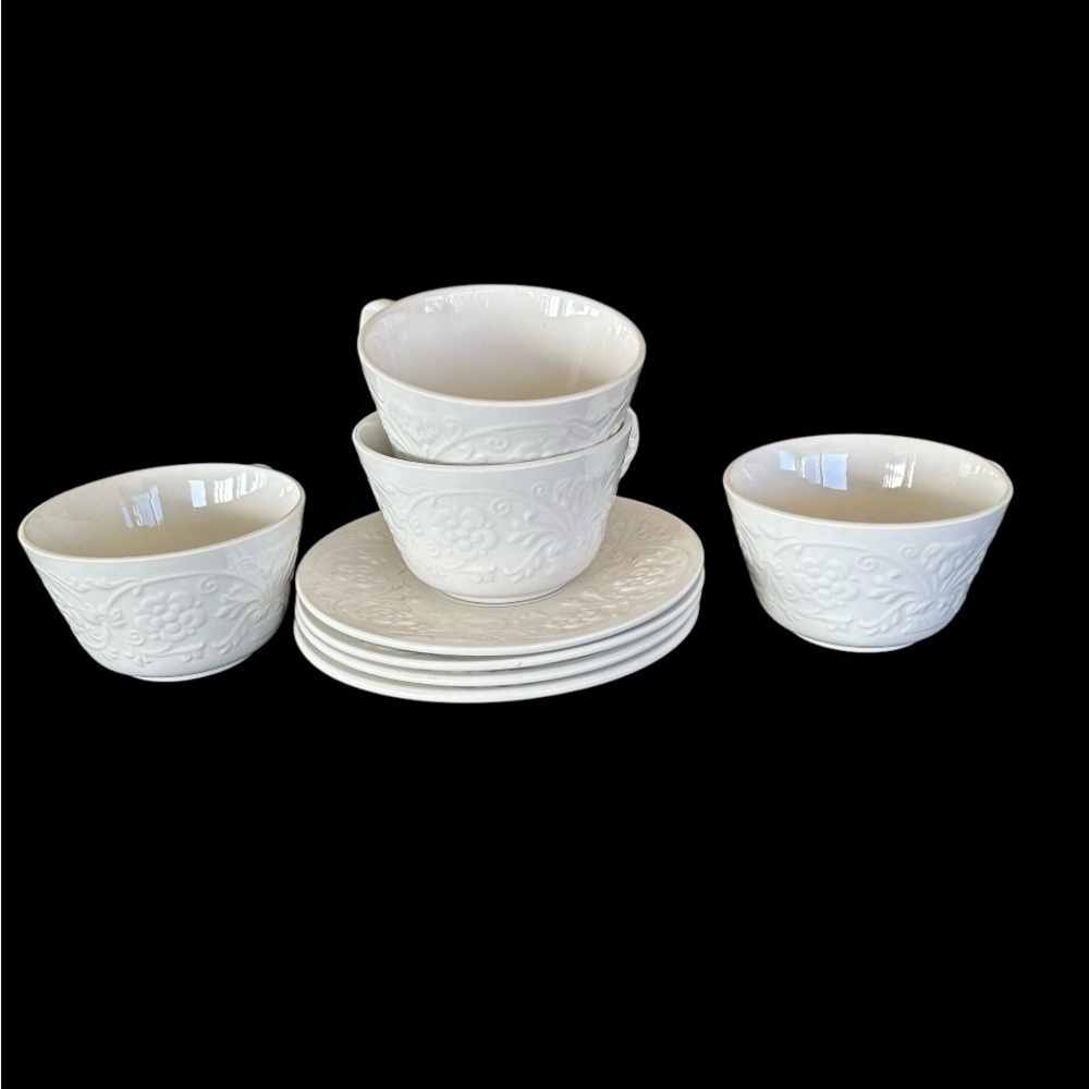 Vintage Diamondstone Floral Laveno Pattern Cups and Saucers